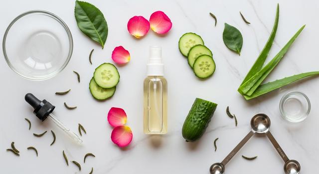 DIY Combination Skin Facial Mist: Easy Recipe at Home